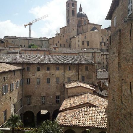 Via Barocci 34 Hotell Urbino Exteriör bild