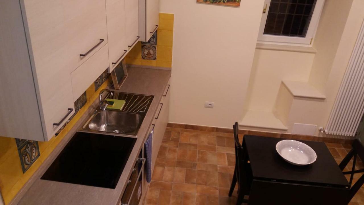 Via Barocci 34 Hotell Urbino Exteriör bild